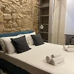 Esperetusa House דירה