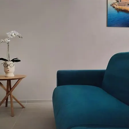 דירה Esperetusa House